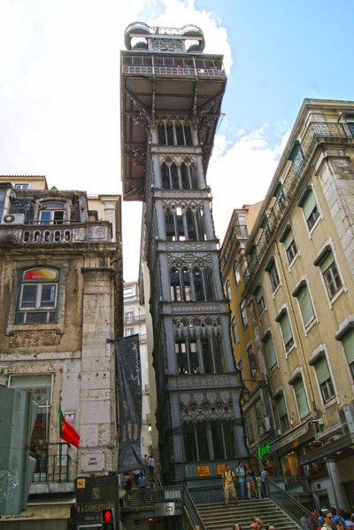Elevador de Santa Justa, Lisboa, Portugal de School Portuguese