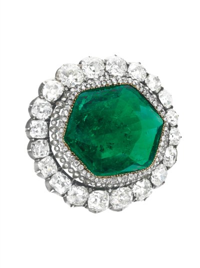 El broche de Catalina la Grande, mediados del siglo XVIII (esmeralda, diamantes, plata y oro) de School Russian