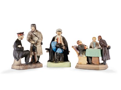 Tres grupos de figuras de porcelana de la Fábrica de Porcelana Gardner, finales del siglo XIX de School Russian