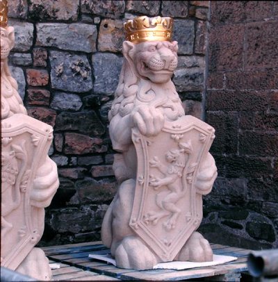 León Heráldico, del techo del Gran Salón de School Scottish