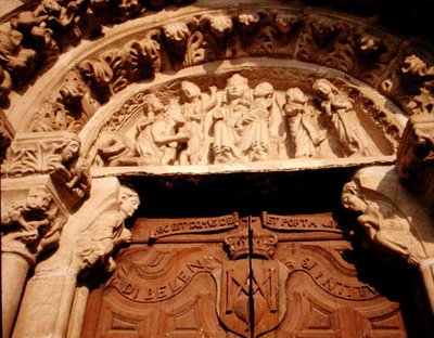Tímpano del portal oeste de Sta Maria del Azogue de School Spanish