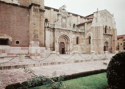 Vista del exterior de School Spanish