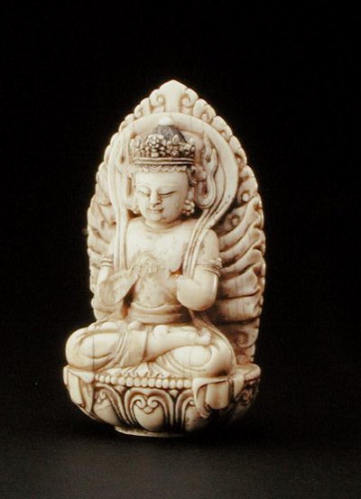 Buda (marfil y pigmento) de School Tibetan