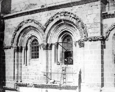 Ventana en la Cara Sur de la Iglesia del Santo Sepulcro, 1865 de Sgt. James M. McDonald