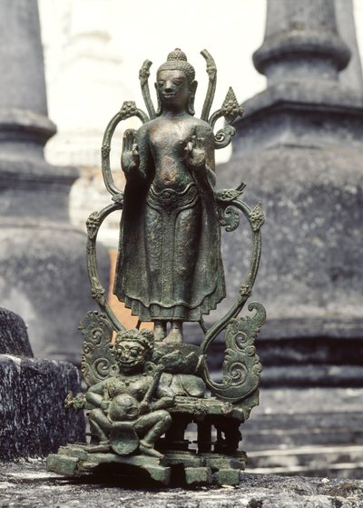 Buda en postura de argumentación de Siamese School