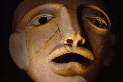 Máscara de actor, cerámica, colonias griegas entre los siglos VIII y III a.C. de Sisse Brimberg