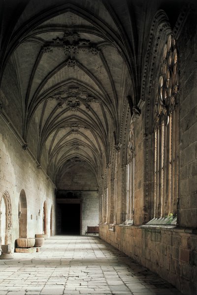 Claustro de la Catedral de Santa María de la Asunción de Spanish School