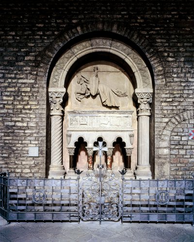 Sepulcro de Ramón Berenguer III (1082-1131), Conde de Barcelona de Spanish School
