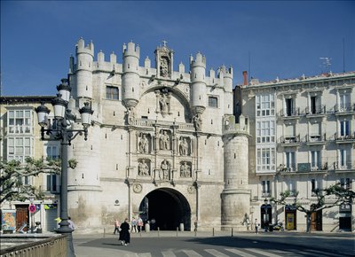 Puerta de Santa María de Spanish School
