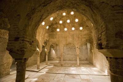 Sala de Vapor en los Baños Árabes, Granada de Spanish School