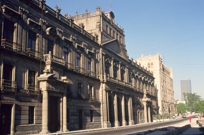 Vista del Monasterio, fundado en 1340 de Spanish School