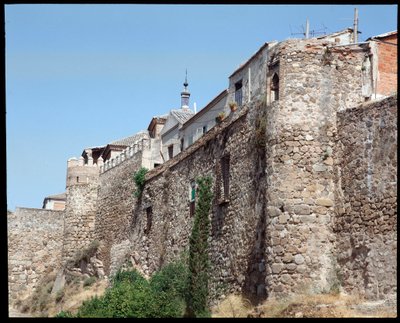 Vista de las murallas, Toledo, España de Spanish School