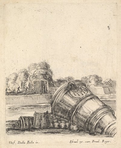 Un mortero sin carro tumbado en el suelo a la derecha, soldados disparando cañones, ca. 1638-43 de Stefano della Bella