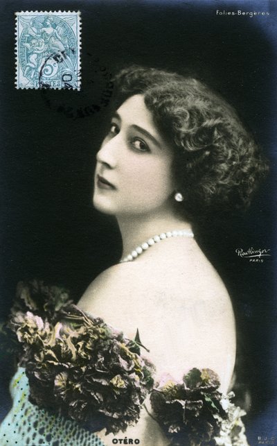 La bella Otero con las locuras Bergères, postal de principios del siglo XX de Studio Reutlinger