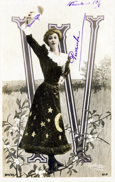W: Liane De Pougy, bailarina y cortesana de la Belle Époque - alfabeto en postal de Studio Reutlinger