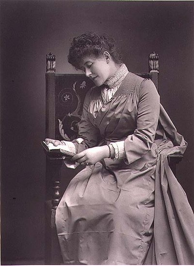 Ellen Terry (1847-1928) retrato fotográfico, mediados de 1880s de Studio Walery