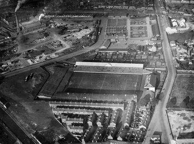 Campo de fútbol del condado de Notts, Meadow Lane, Nottingham, Nottinghamshire de Surrey Flying Services