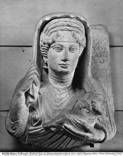 Relieve funerario de madre e hijo, de Palmira, Siria de Syrian School
