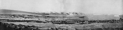 Un panorama de Cape Roberts mirando al norte, c1911 de T. Griffith Taylor