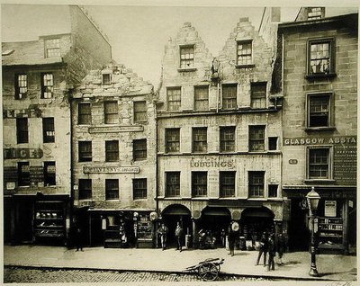 Close No.193, High Street, Glasgow de T. and R. Annan and Sons