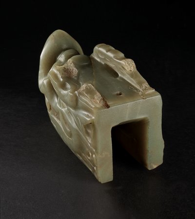 La Cabeza de Dragón de Jade Junkunc de Tang Dynasty Chinese School