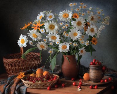 Margaritas y frutas de verano de Tatyana Skorokhod