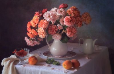 Melocotones y rosas de jardín de Tatyana Skorokhod