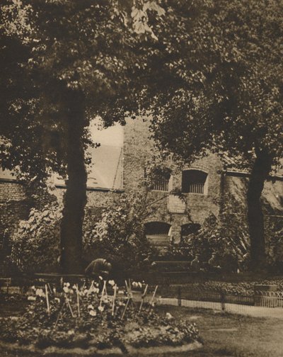 Sitio de la prisión de Marshalsea desde el cementerio de St. Georges, Southwark, c1935 de Taylor