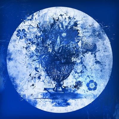 Bouquet in Blue II, 2015 (técnica mixta sobre lienzo) de Teis Albers