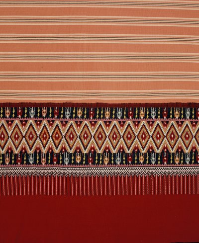 Tela Lanna Tai Yuan con Jok en forma de diamante, Mae Chaem, norte de Tailandia de Thai School