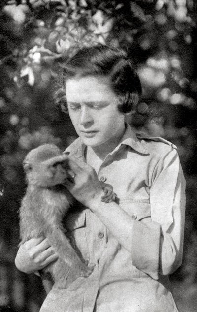 Stella Court Treatt y su mono Kima, Dodoma a Mongalla, África Oriental, 1925 1927 de Thomas A. Glover