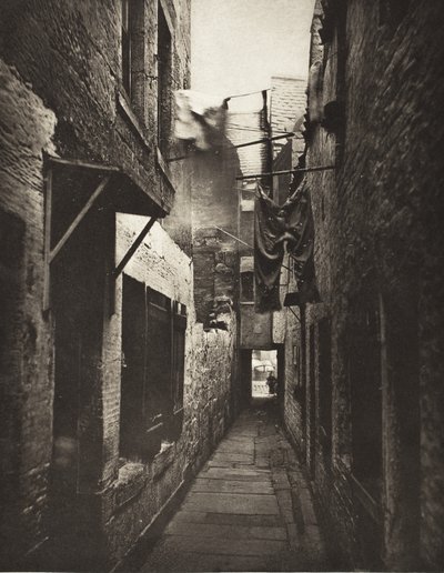 Patio n.º 101, High Street (#8) de Thomas Annan