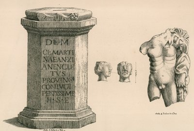 Un pedestal y fragmento de la estatua de Hércules de manufactura romana de Thomas Fisher Hoxton