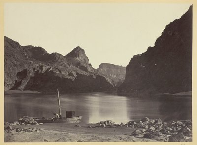 Cañón Negro, Río Colorado, desde el Campamento 8, mirando hacia arriba de Timothy O
