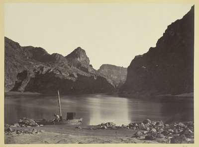 Cañón Negro, Río Colorado, desde el Campamento 8, mirando hacia arriba de Timothy O