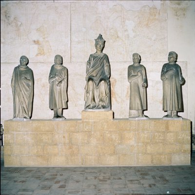 Estatua de Enrique VII (12745-1313), Emperador del Sacro Imperio Romano, con sus Consejeros 1315 de Tino di Camaino