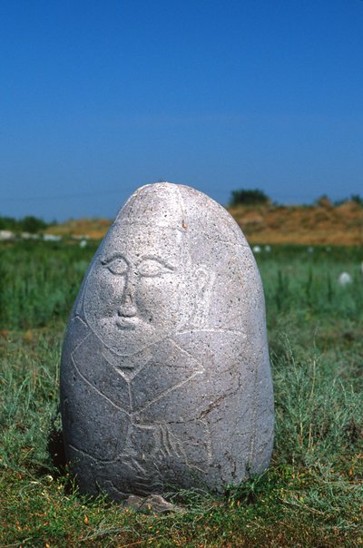 Una piedra funeraria del Kanato Turco Occidental, siglos VI-X de Turkic School