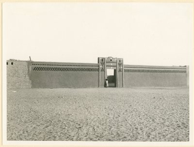 Muro de ladrillo, Allaqi, Egipto, fotografía de Ugo Monneret de Villard, hacia 1925. de Ugo Monneret de Villard