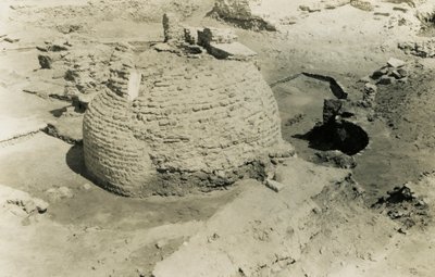 Edificio abovedado, al-Fustat, Egipto, fotografía de Ugo Monneret de Villard de Ugo Monneret de Villard