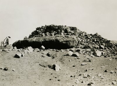 Ruinas en la región de Goz Regeb, Sudán, fotografía de Ugo Monneret de Villard, hacia 1925. de Ugo Monneret de Villard