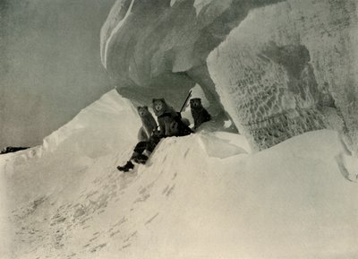 Una cornisa de nieve, c1908 de Unbekannt