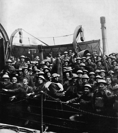 Un bote de soldados rescatados de Dunkerque, 1940, 1945 de Unbekannt