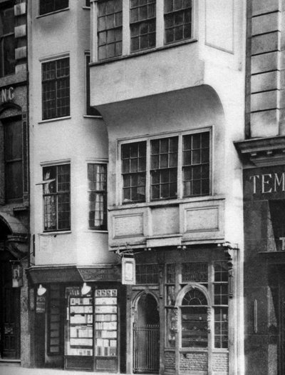 Una librería y estanco en el Strand, Londres, 1926-1927 de Unbekannt
