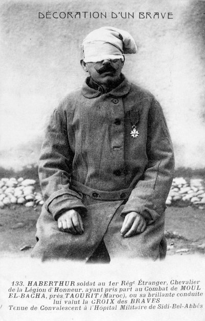Un legionario convaleciente, Sidi Bel Abbes, Argelia, 1910 de Unbekannt