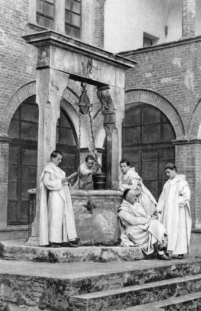 Un grupo de monjes en el monasterio de Monte Oliveto Maggiore, Italia, 1922 de Unbekannt