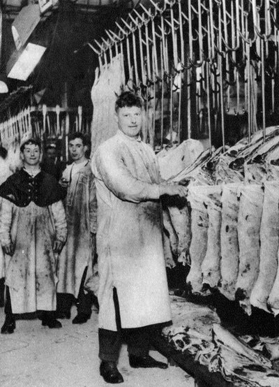 Un portador de carne, Mercado de Smithfield, Londres, 1926-1927 de Unbekannt