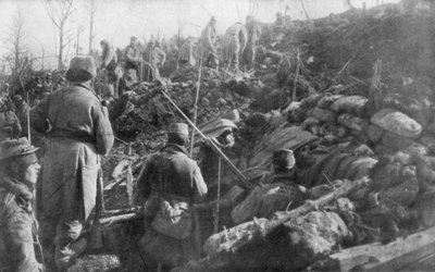 Trincheras alemanas abandonadas, cresta de Eparges, cerca de Verdún, Francia, agosto de 1915 de Unbekannt