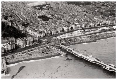 Vista aérea de Brighton, Sussex, desde un Zeppelin, 1931-1933 de Unbekannt
