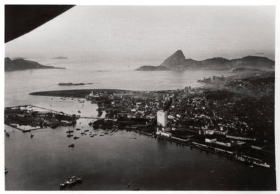 Vista aérea de Río de Janeiro, Brasil, desde un zepelín, 1930 1933 de Unbekannt