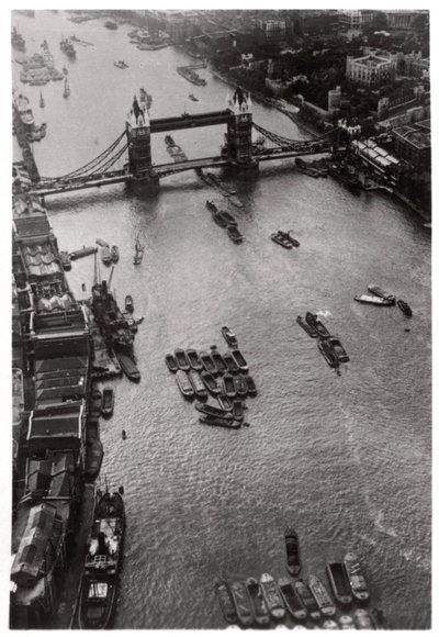 Vista aérea del Puente de la Torre, Londres, desde un zepelín de Unbekannt